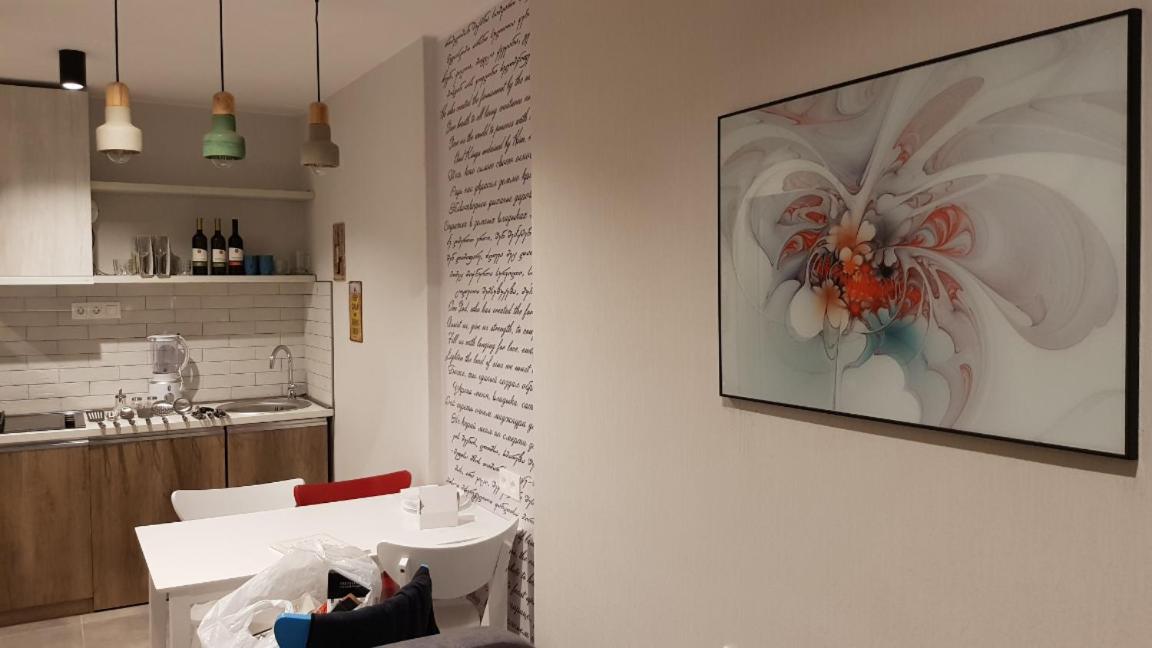 Your Home In Tbilisi: Cosy Stay In The Old City Esterno foto