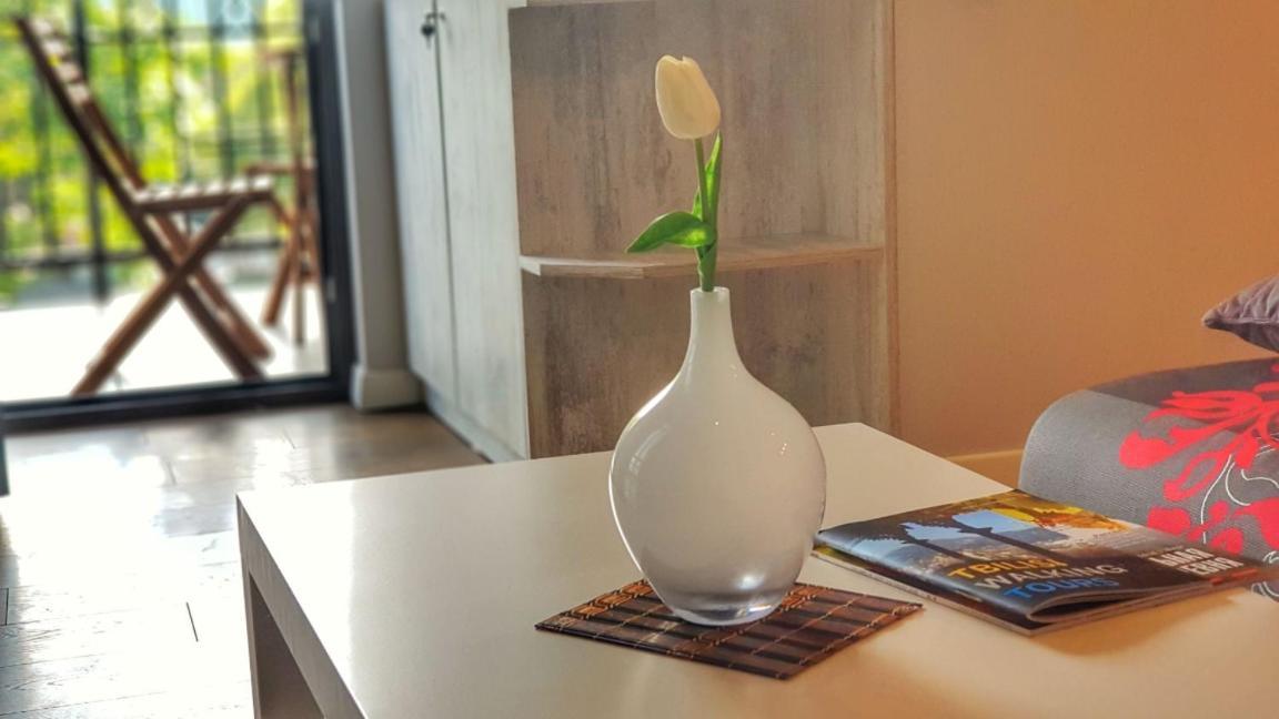 Your Home In Tbilisi: Cosy Stay In The Old City Esterno foto